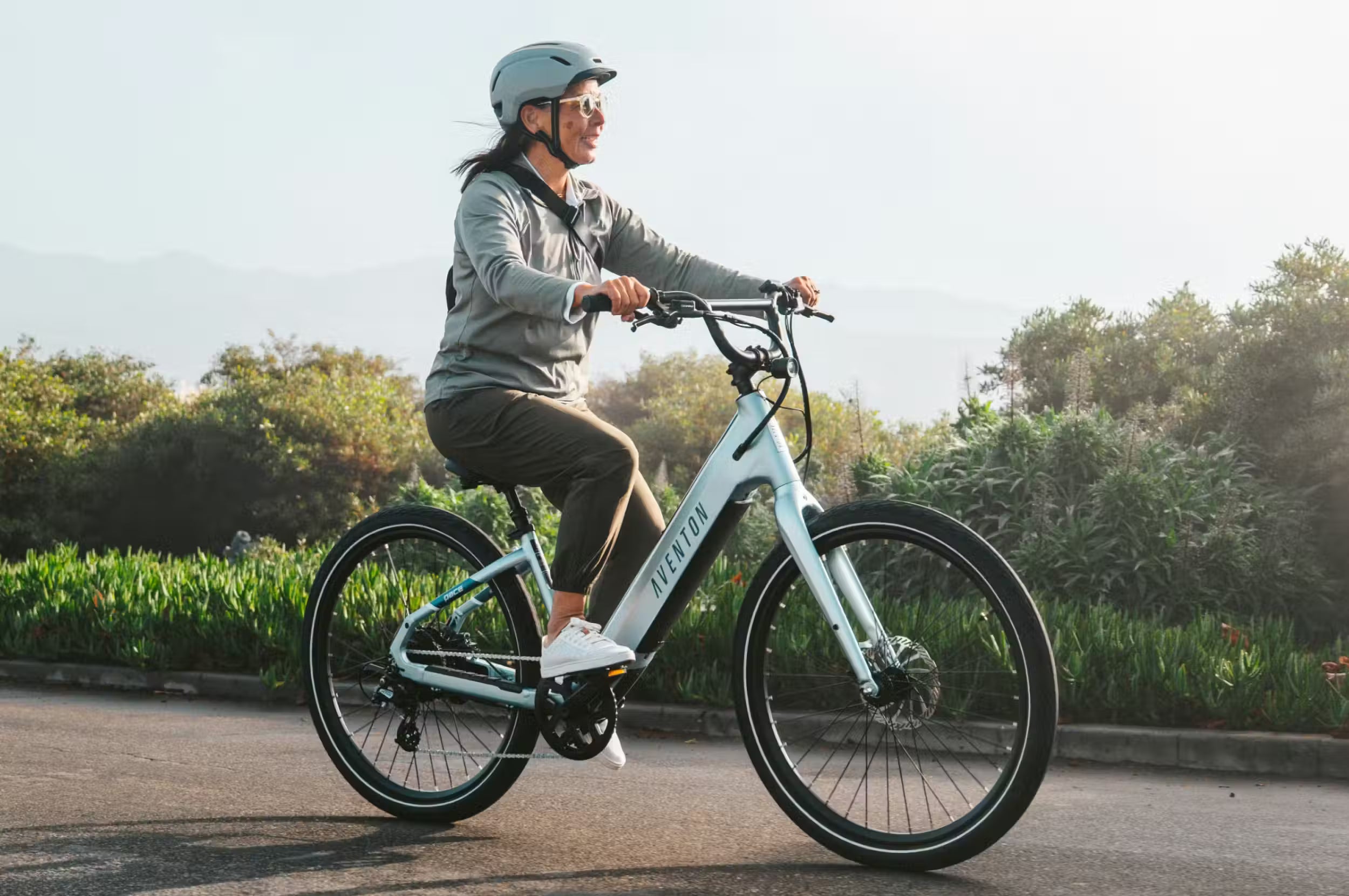 Aventon Pace 4 Step-Through E-bike