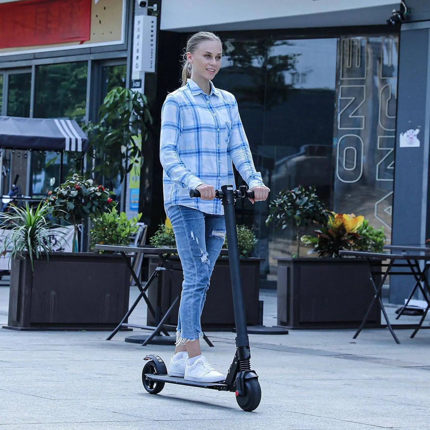 Caroma Foldable Electric Scooter for Adults – 20 MPH, 15.5 Mile Range